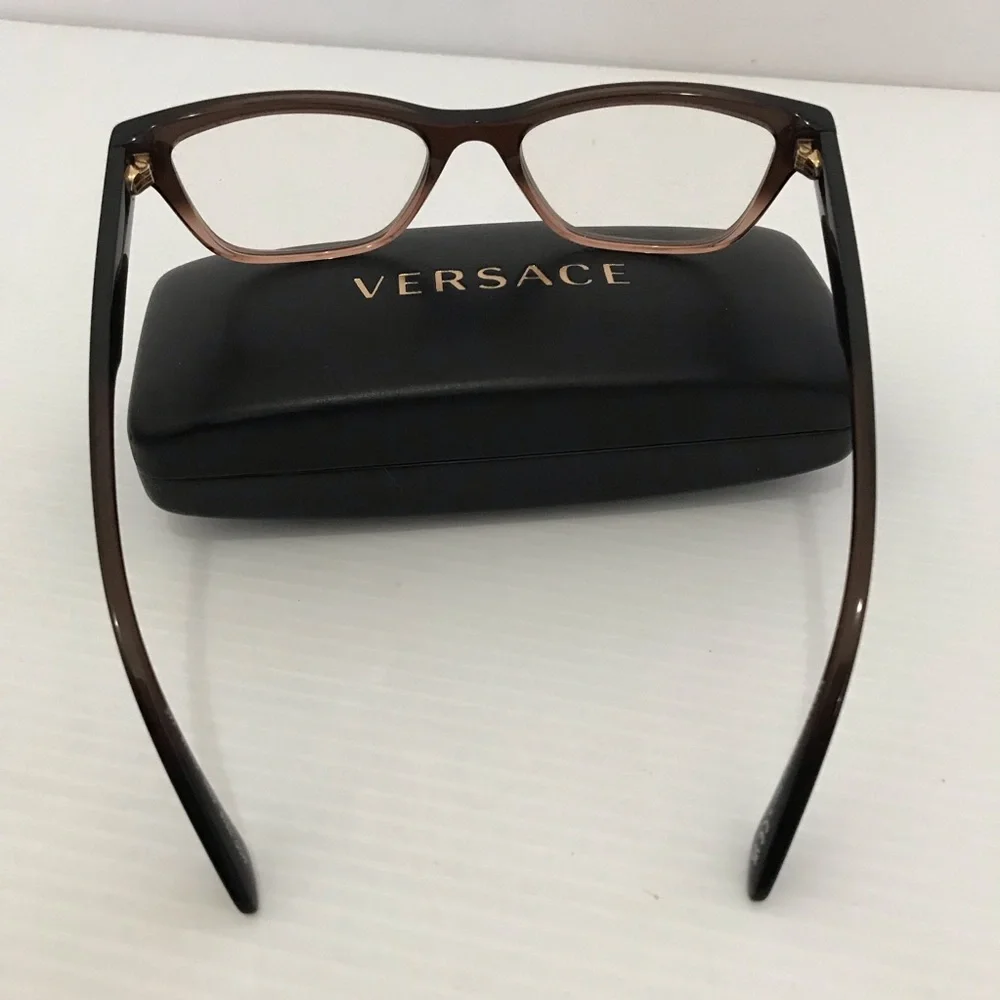 preloved scratches good